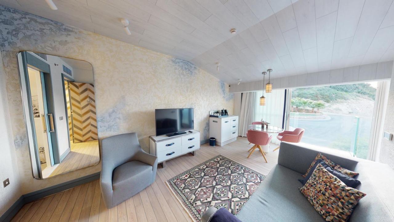 Complex Karpaz Gate Marina 4*